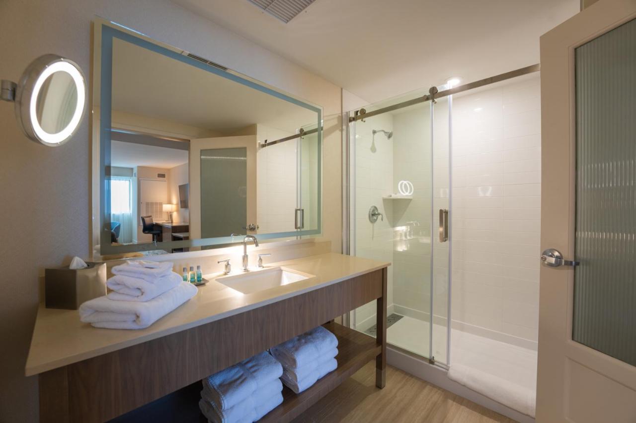 Mohegan Pennsylvania - Adults Only 4*